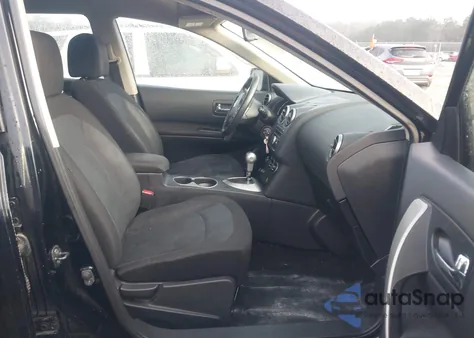 2013 Nissan Rogue S z USA, uszkodzony, nr VIN JN8AS5MT2DW040085